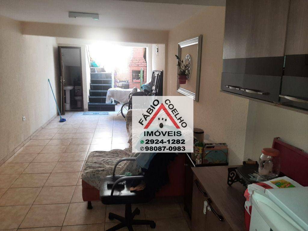 Sobrado à venda com 3 quartos, 90m² - Foto 11