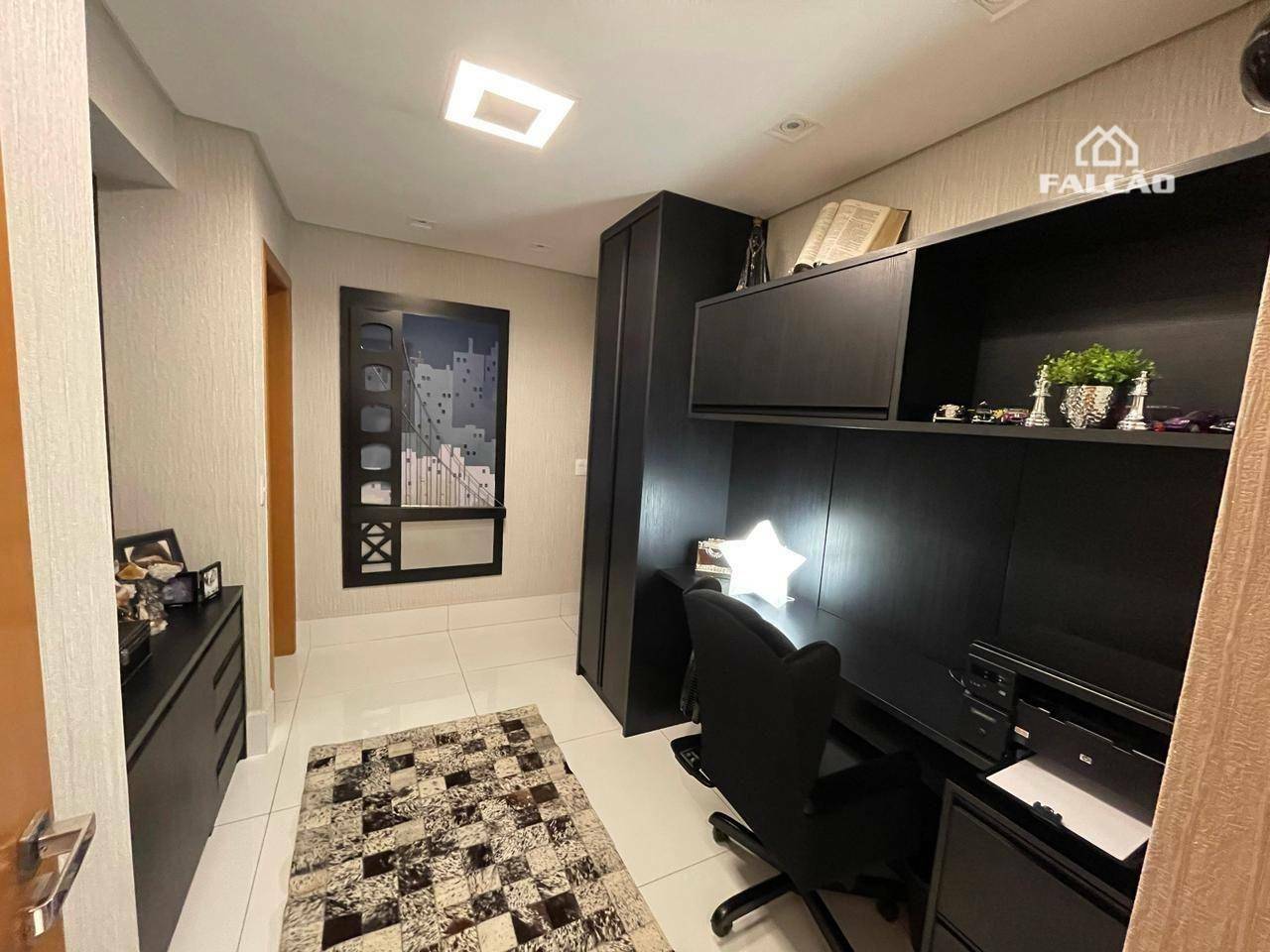 Apartamento à venda com 4 quartos, 250m² - Foto 25