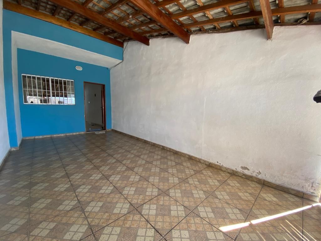 Casa à venda com 2 quartos, 83m² - Foto 4