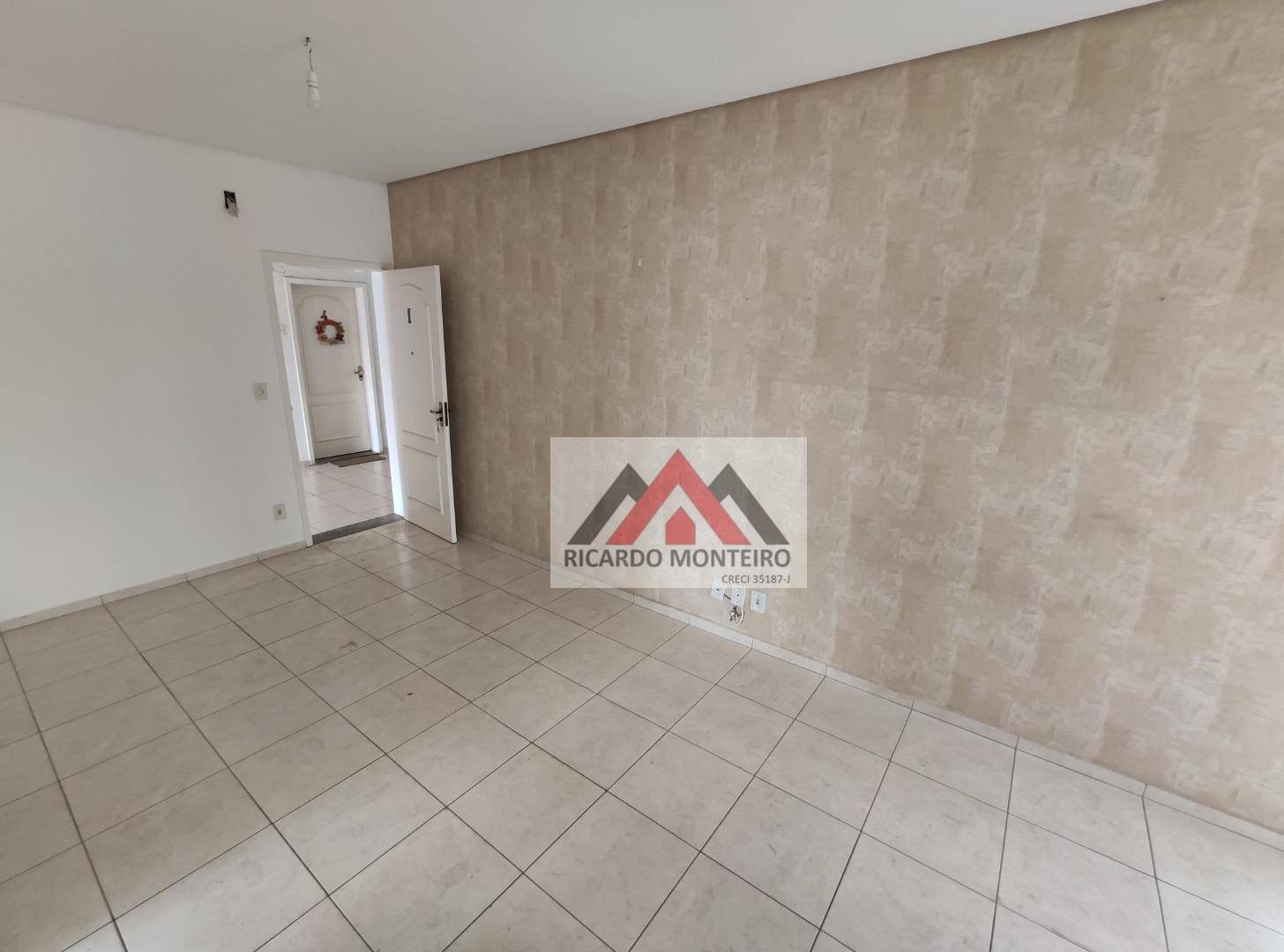 Apartamento à venda com 2 quartos, 71m² - Foto 3