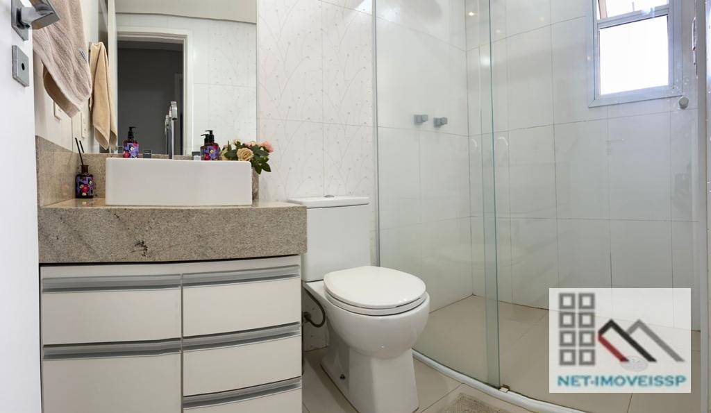 Apartamento à venda com 2 quartos, 66m² - Foto 13