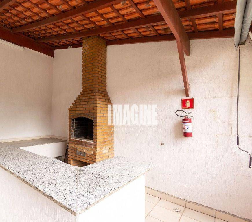 Apartamento à venda com 2 quartos, 65m² - Foto 12