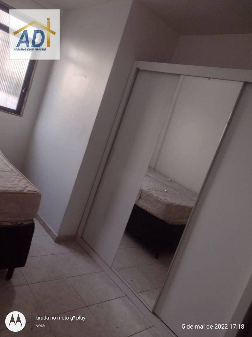 Apartamento para alugar com 2 quartos, 101m² - Foto 12