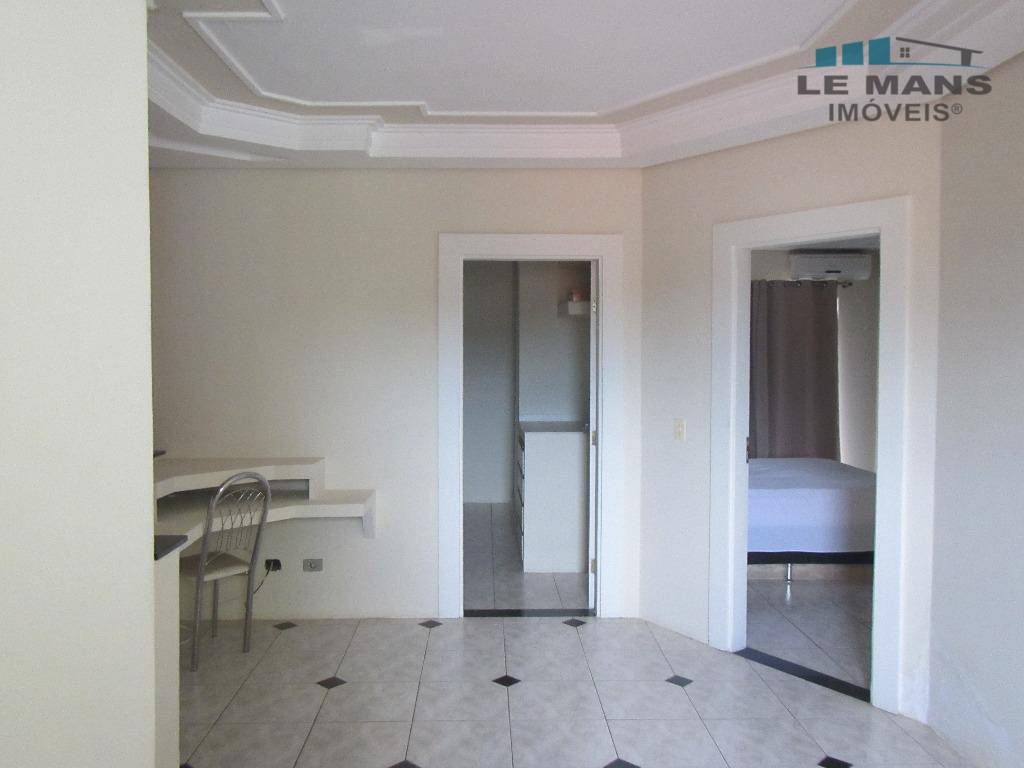 Casa à venda com 3 quartos, 197m² - Foto 21