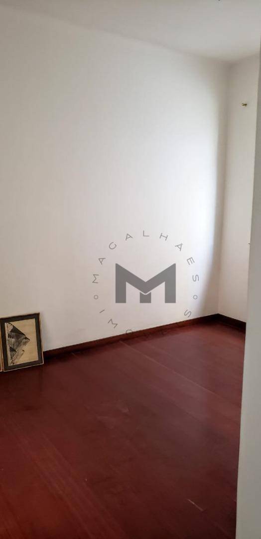 Apartamento à venda com 3 quartos, 92m² - Foto 2