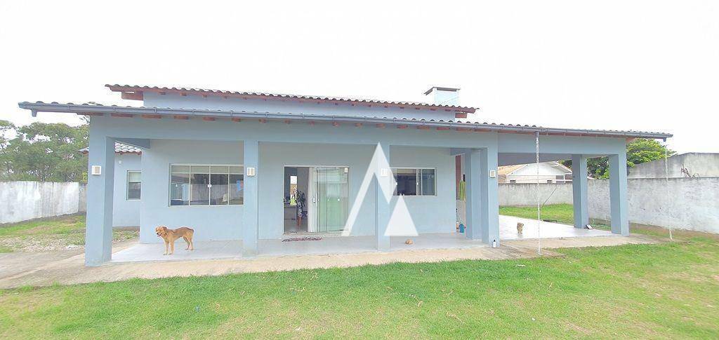 Casa à venda com 4 quartos, 166m² - Foto 2