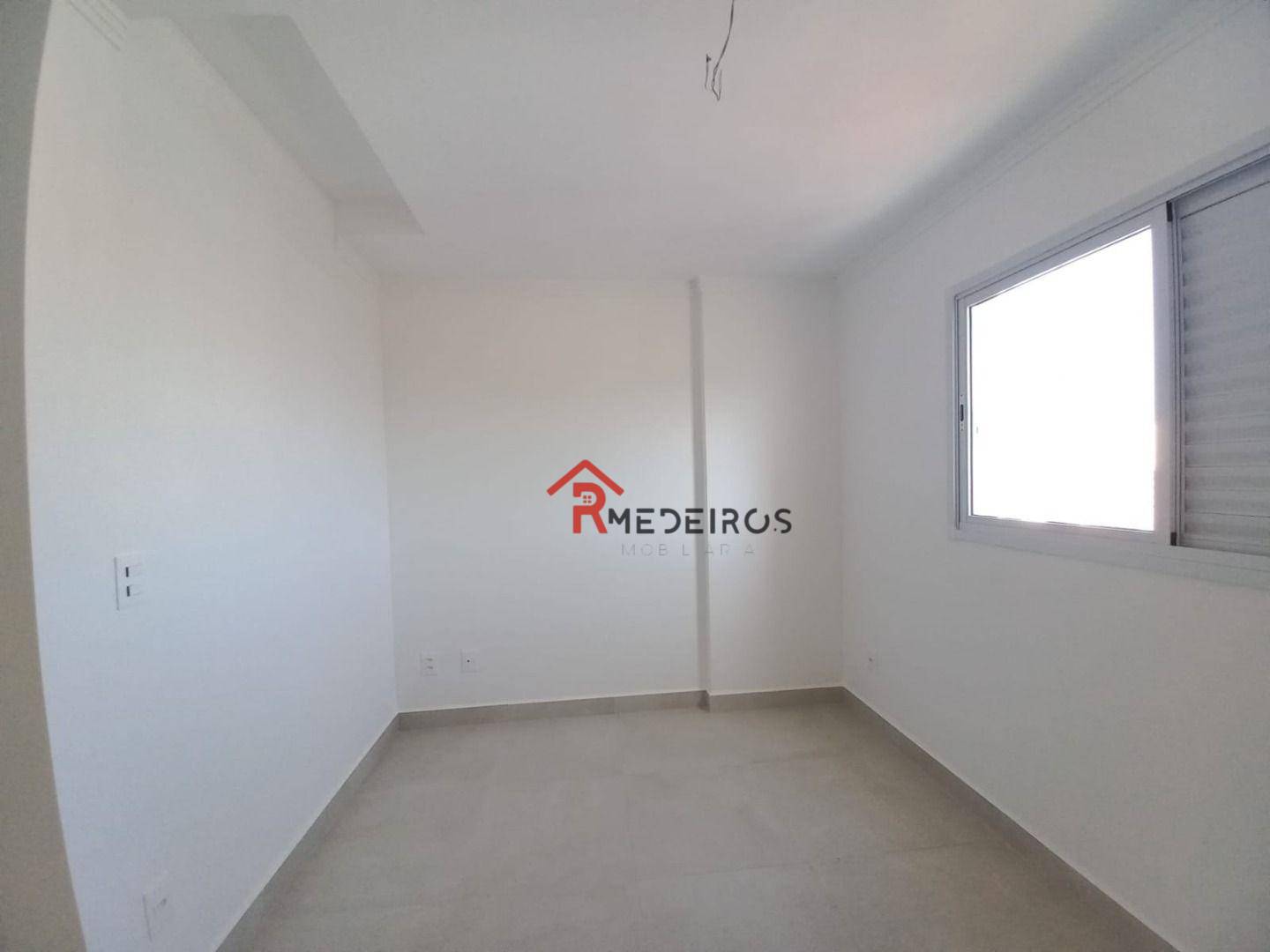 Apartamento à venda com 2 quartos, 77m² - Foto 13