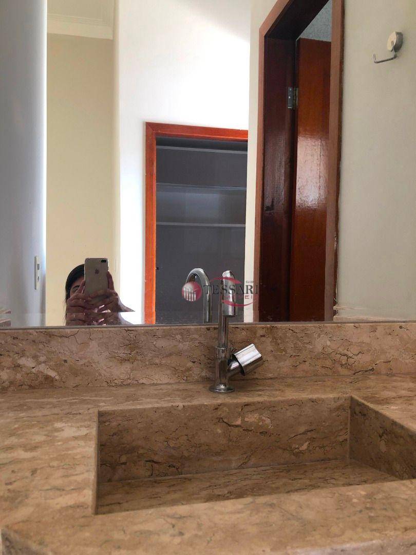 Casa à venda com 3 quartos, 180m² - Foto 5