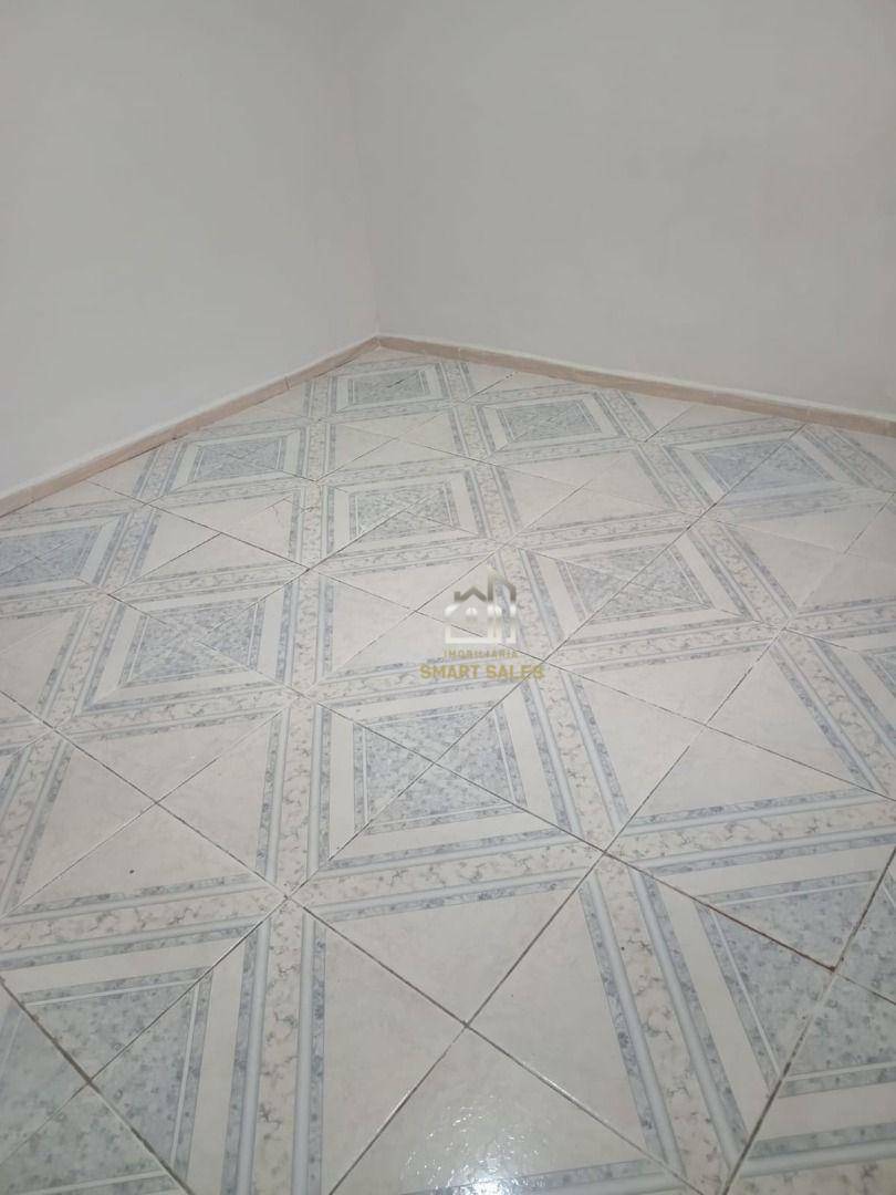 Casa à venda com 8 quartos, 350m² - Foto 16