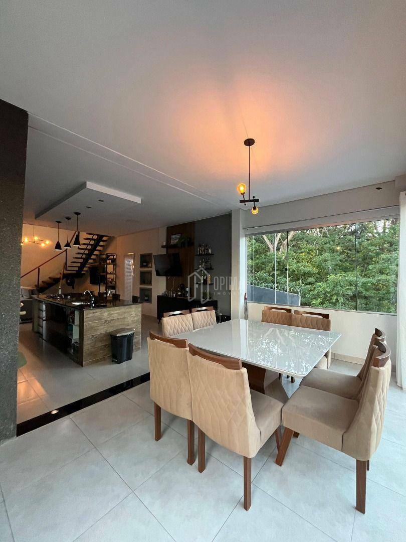 Casa, 3 quartos, 285 m² - Foto 4