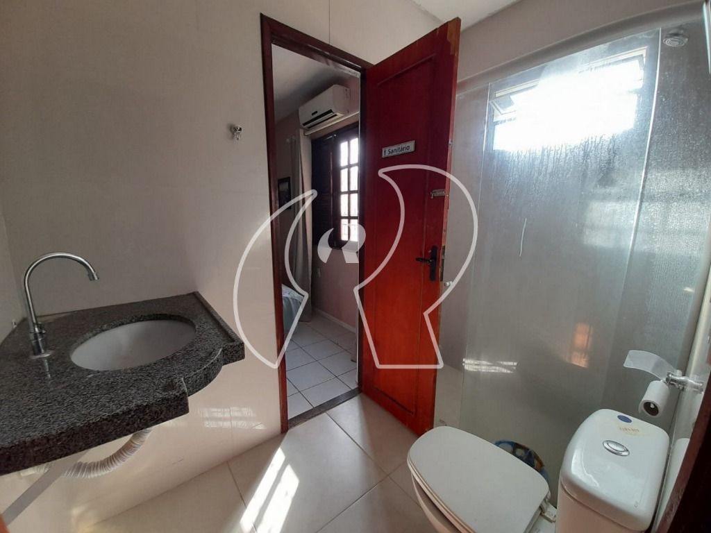 Casa à venda com 3 quartos, 320m² - Foto 12