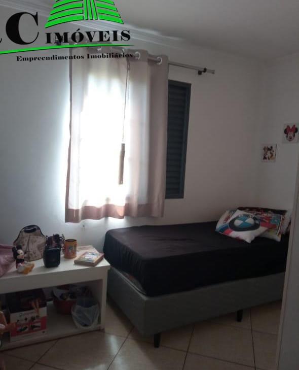 Apartamento à venda com 3 quartos - Foto 5