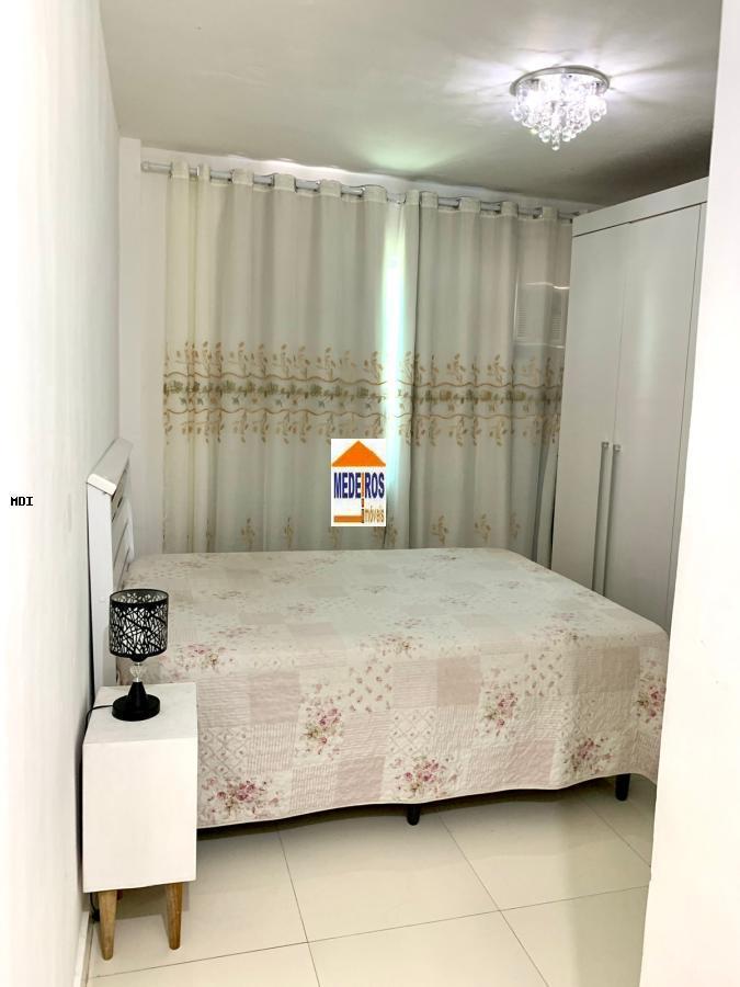 Casa à venda com 3 quartos, 200m² - Foto 10