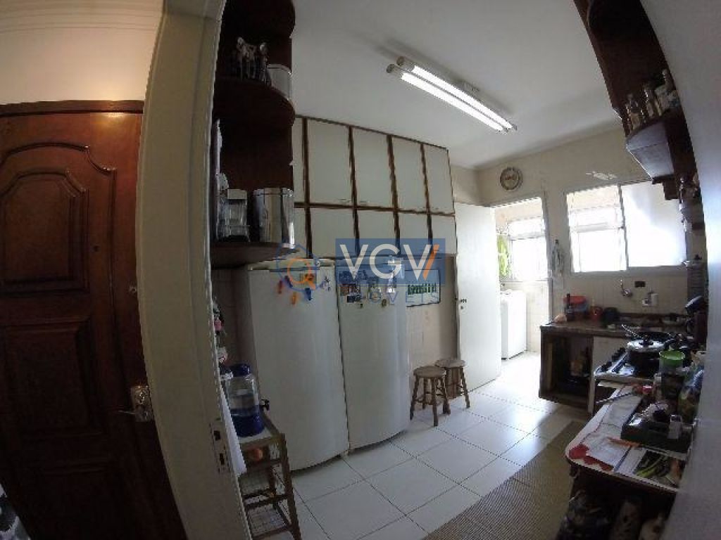 Apartamento à venda com 3 quartos, 96m² - Foto 4