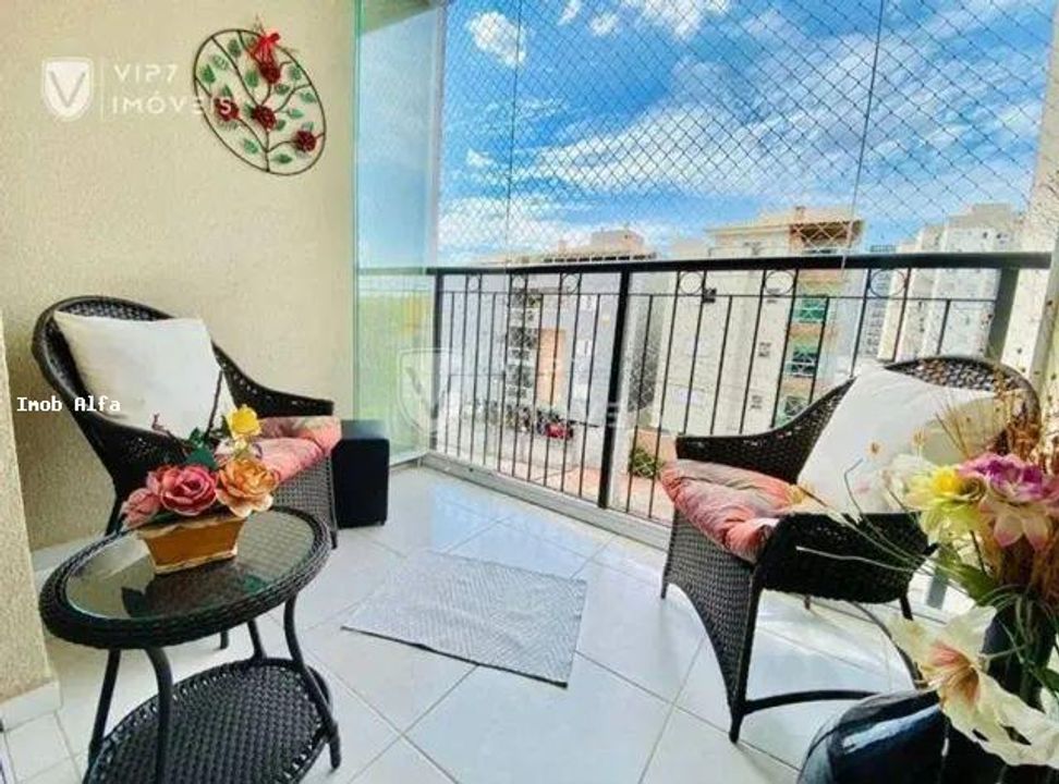 Apartamento à venda com 2 quartos, 70m² - Foto 1