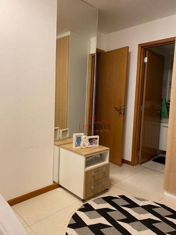 Apartamento à venda com 2 quartos, 74m² - Foto 12