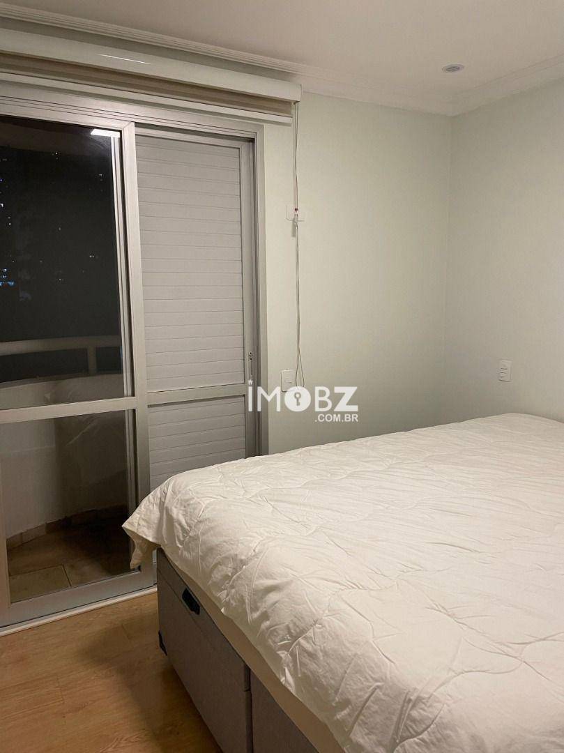 Apartamento à venda com 3 quartos, 120m² - Foto 8