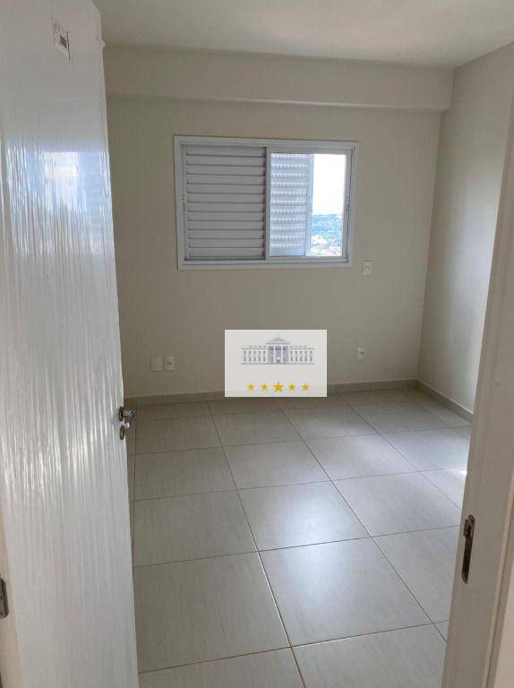 Apartamento à venda com 2 quartos, 89m² - Foto 3