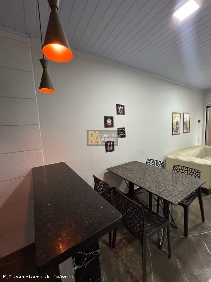 Casa à venda com 3 quartos, 121m² - Foto 7
