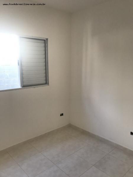 Casa à venda com 2 quartos, 45m² - Foto 5