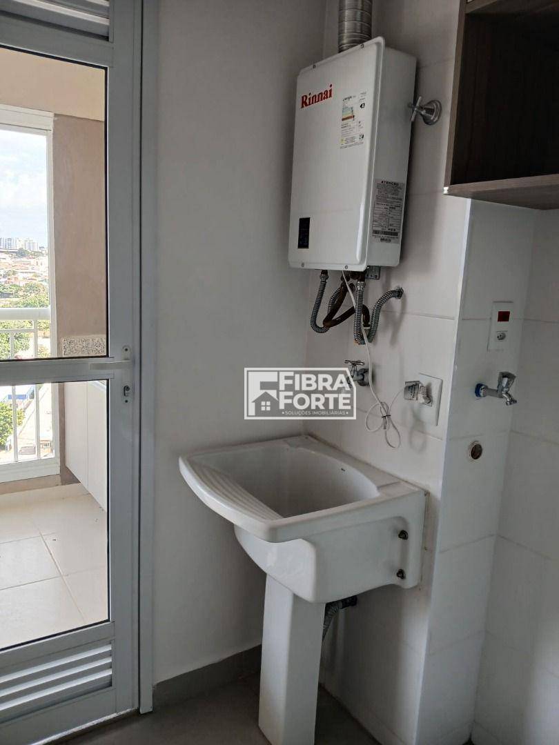 Apartamento para alugar com 2 quartos, 72m² - Foto 31