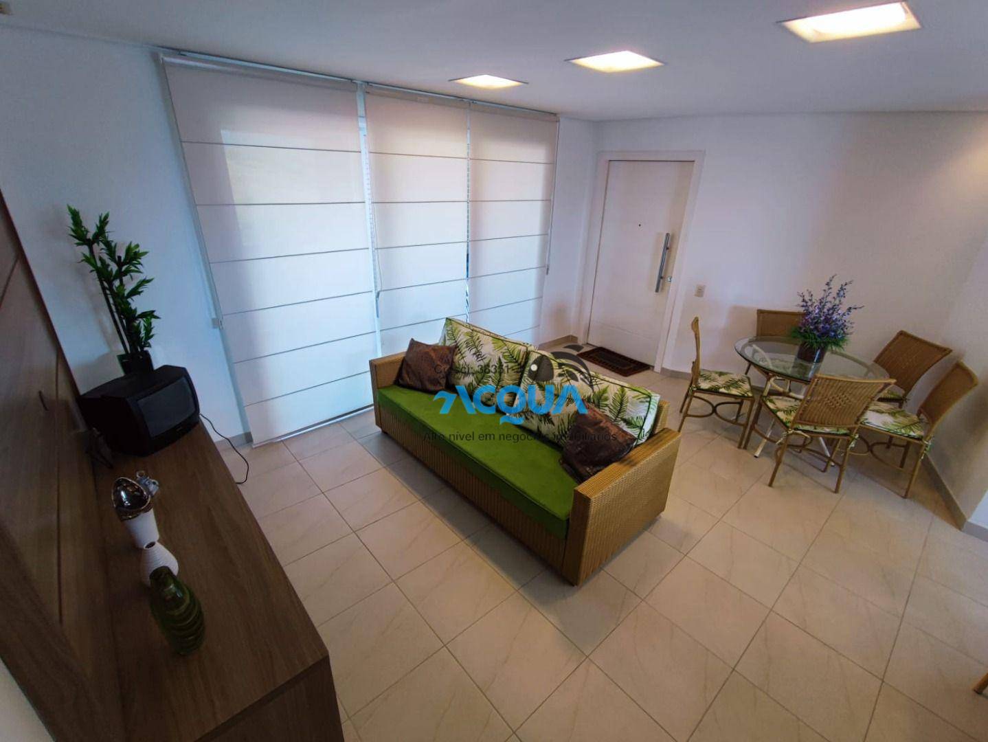 Apartamento à venda com 3 quartos, 94m² - Foto 2