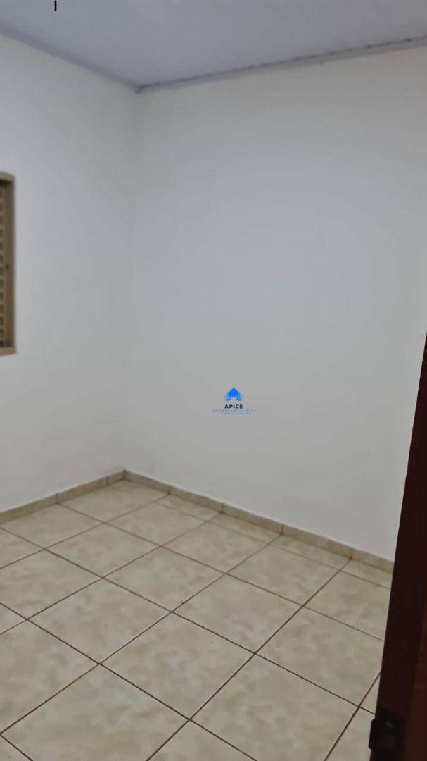 Casa para alugar com 3 quartos, 200M2 - Foto 22