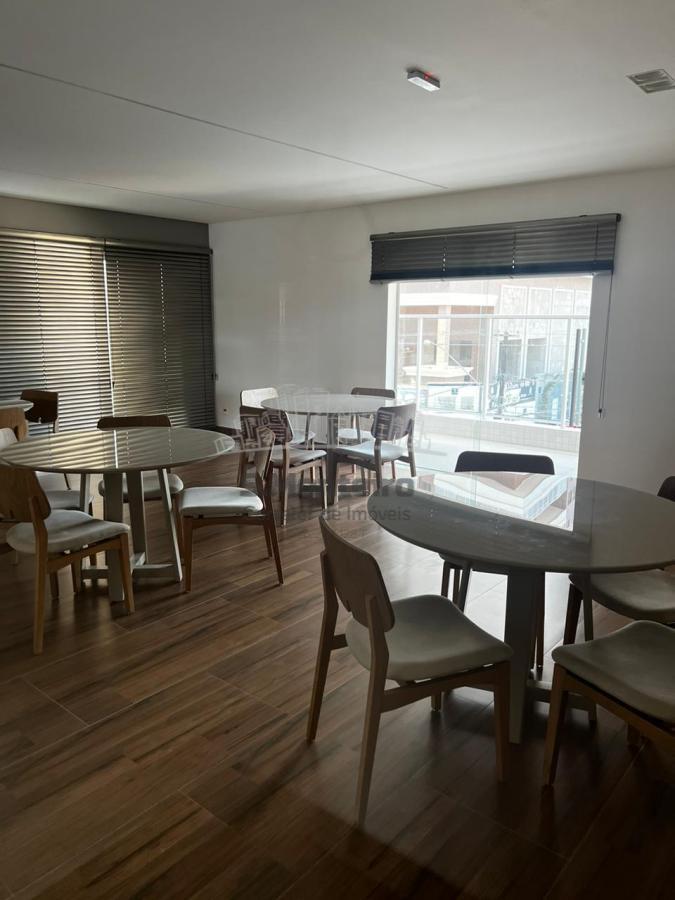 Apartamento à venda com 2 quartos, 77m² - Foto 26