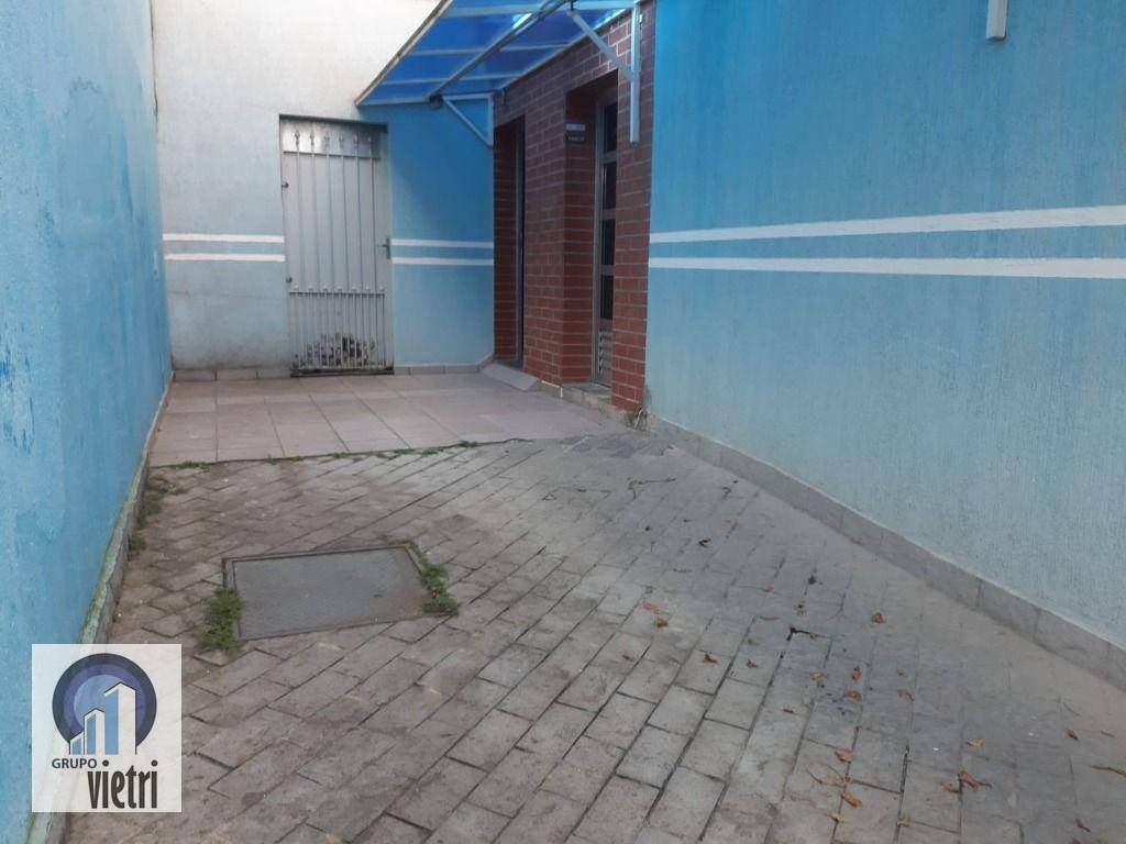 Sobrado para alugar com 3 quartos, 120m² - Foto 11