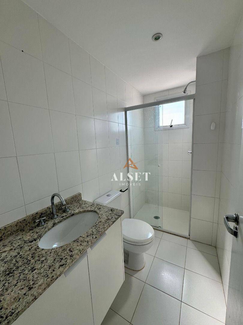 Apartamento à venda e aluguel com 3 quartos, 105m² - Foto 14