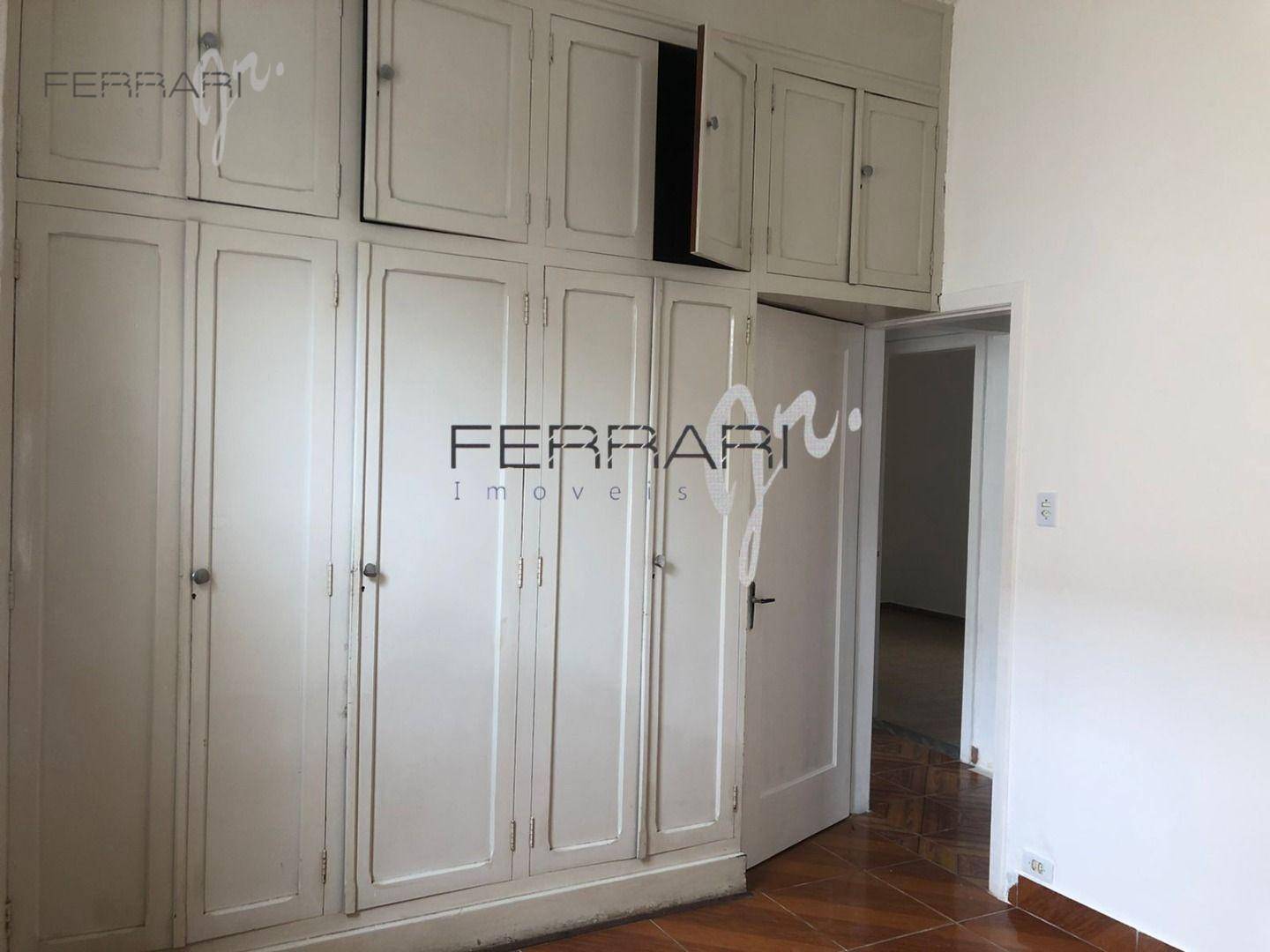 Casa para alugar com 4 quartos, 300M2 - Foto 28