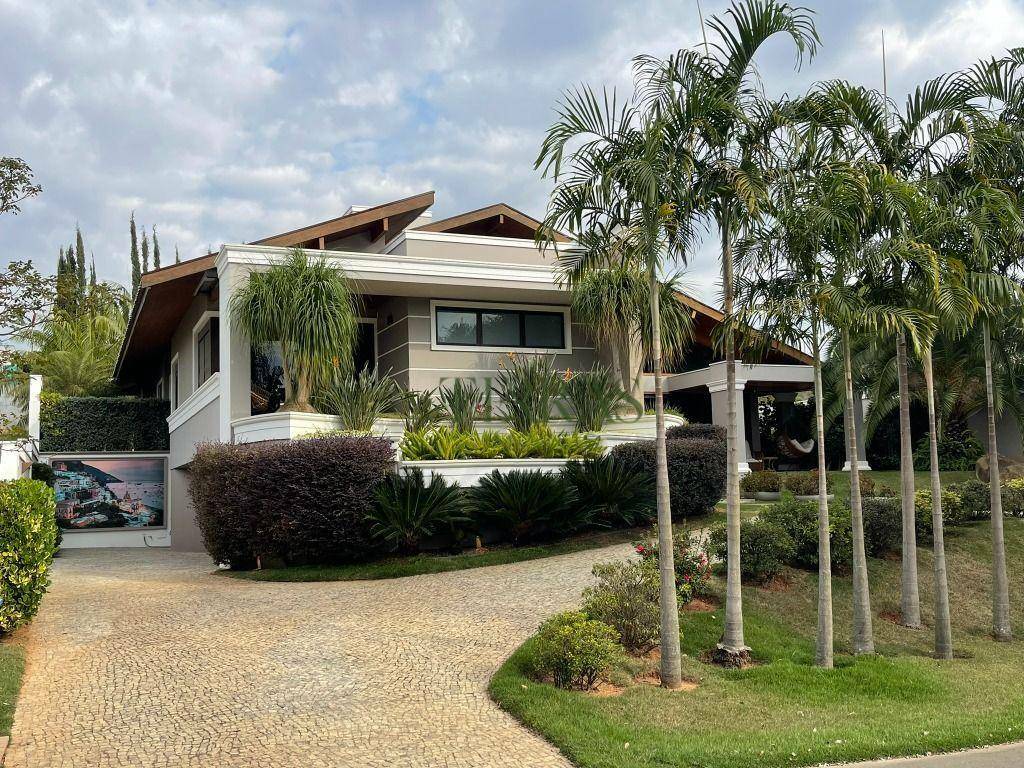 Casa de Condomínio à venda com 4 quartos, 490m² - Foto 1