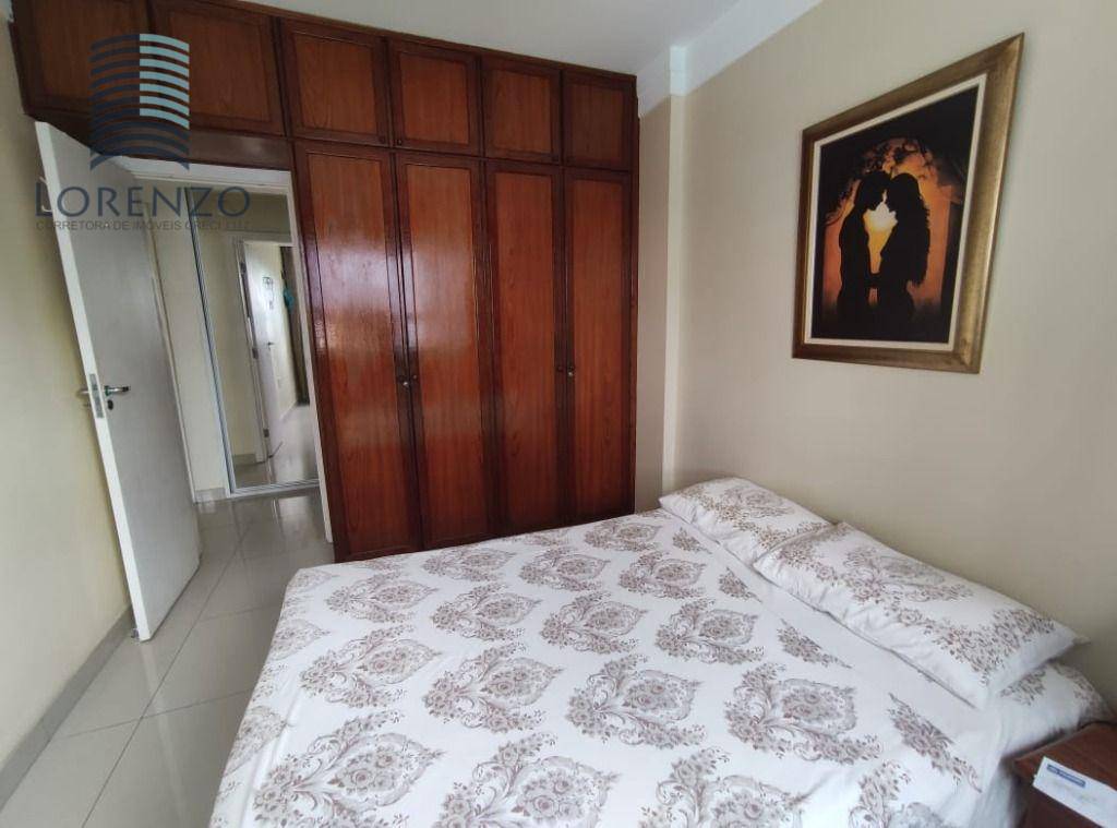 Apartamento à venda com 3 quartos, 125m² - Foto 16