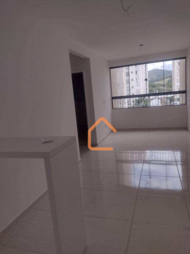 Apartamento à venda com 2 quartos, 55m² - Foto 2