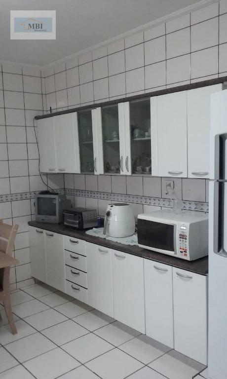 Apartamento à venda com 2 quartos, 70m² - Foto 10