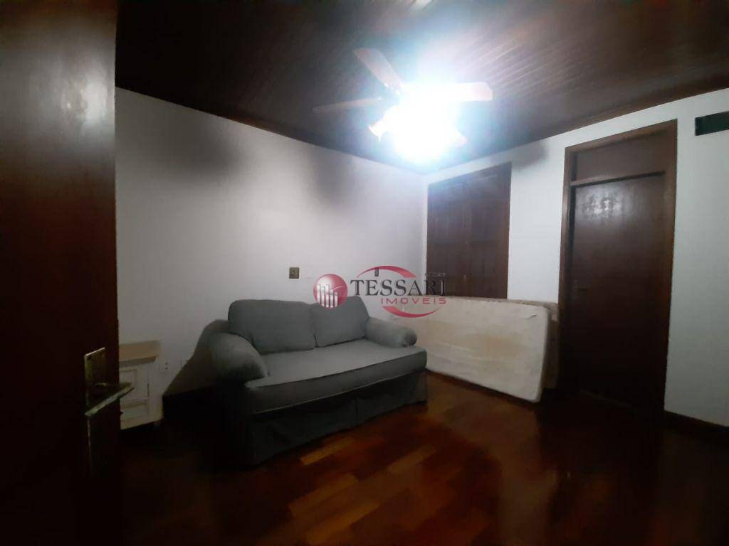 Casa à venda e aluguel com 4 quartos, 750m² - Foto 28