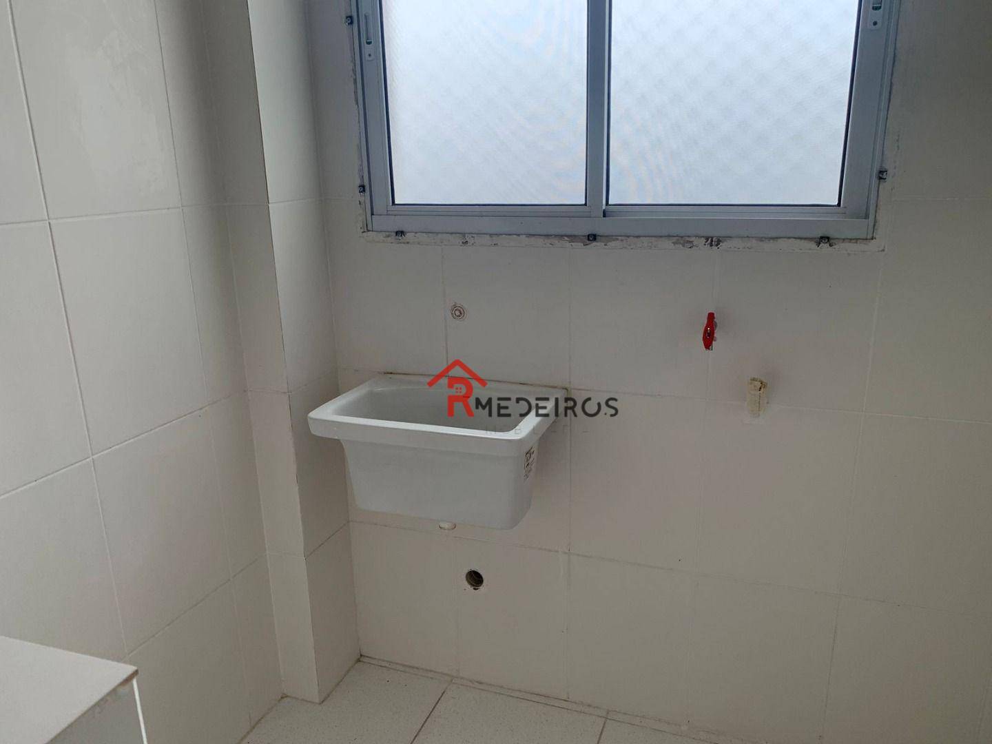 Apartamento à venda com 2 quartos, 70m² - Foto 9