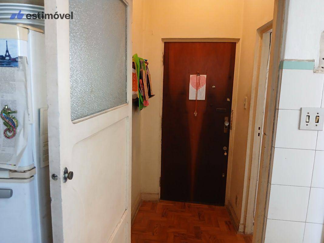 Apartamento à venda com 3 quartos, 110m² - Foto 21