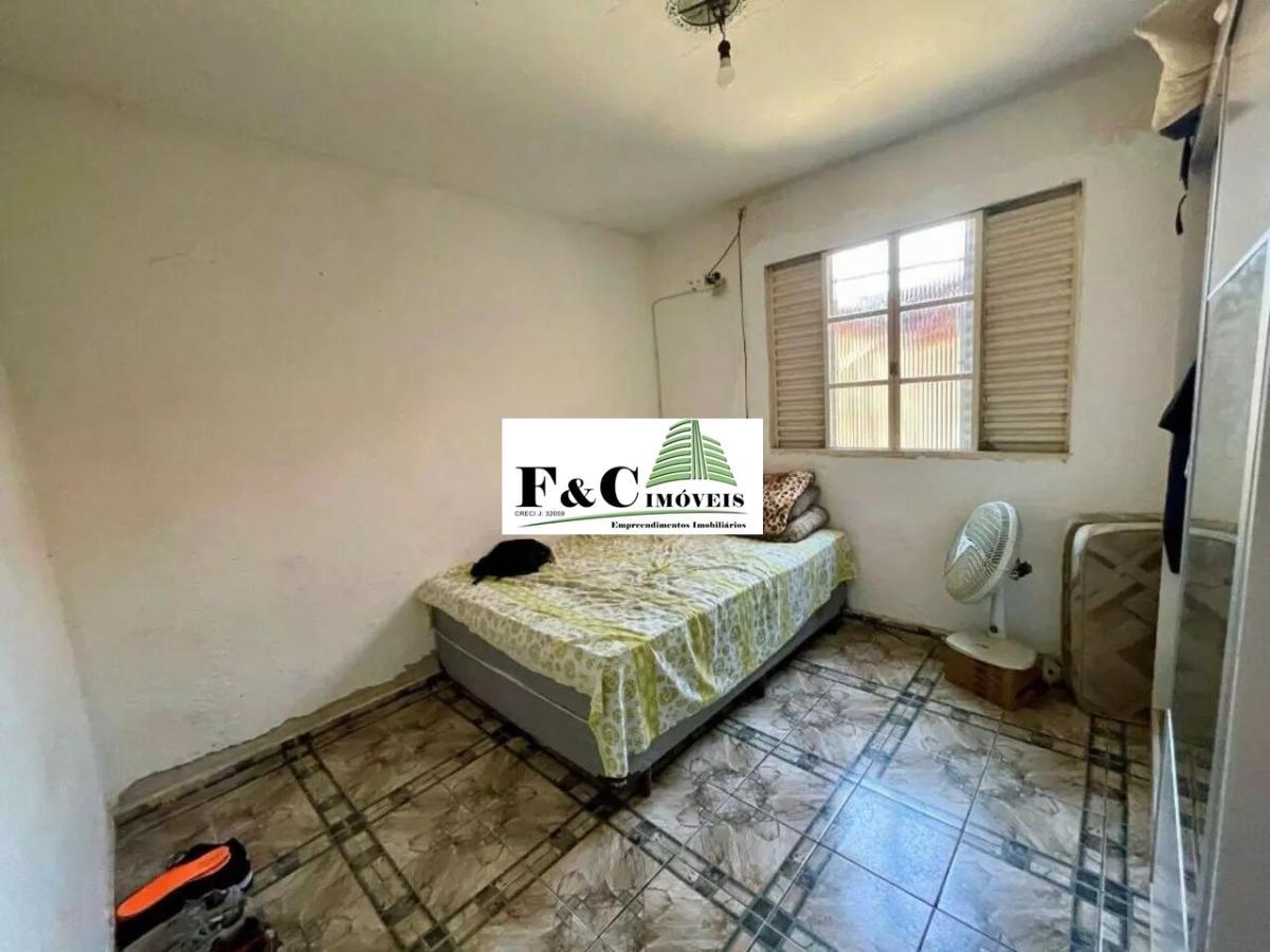 Casa à venda com 3 quartos, 140m² - Foto 13