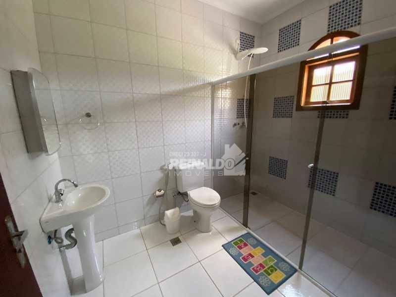 Casa de Condomínio à venda com 8 quartos, 984m² - Foto 20