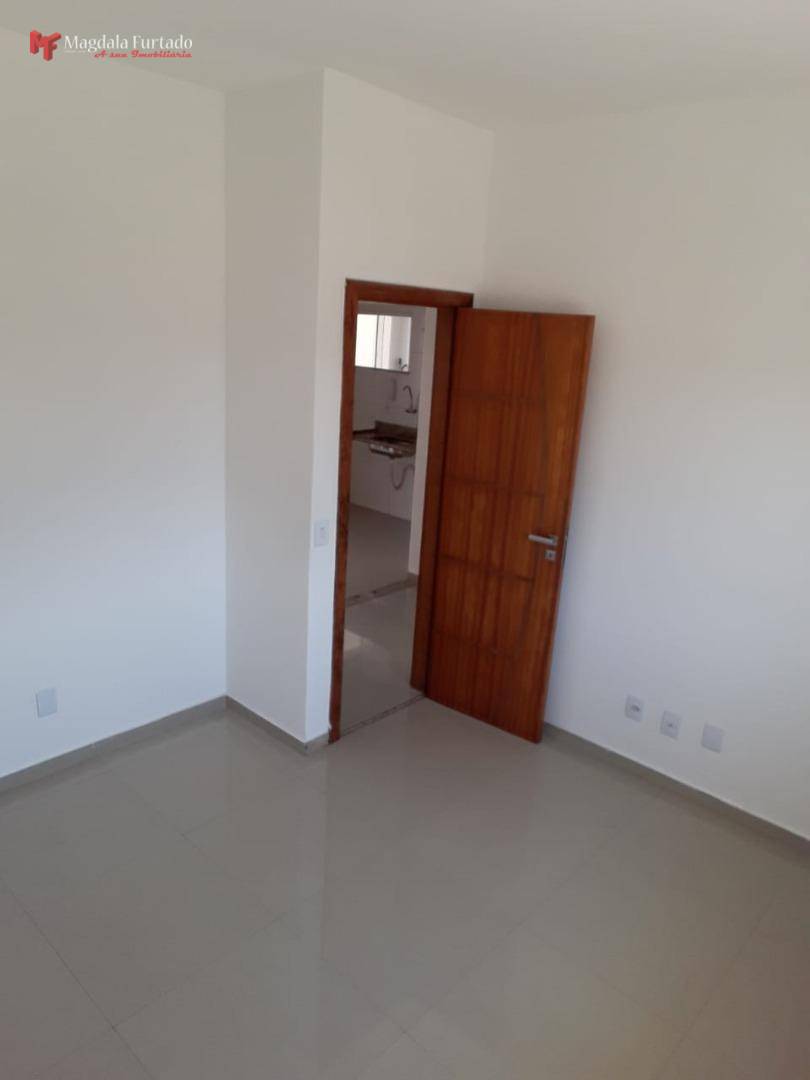 Casa à venda com 2 quartos, 75m² - Foto 10