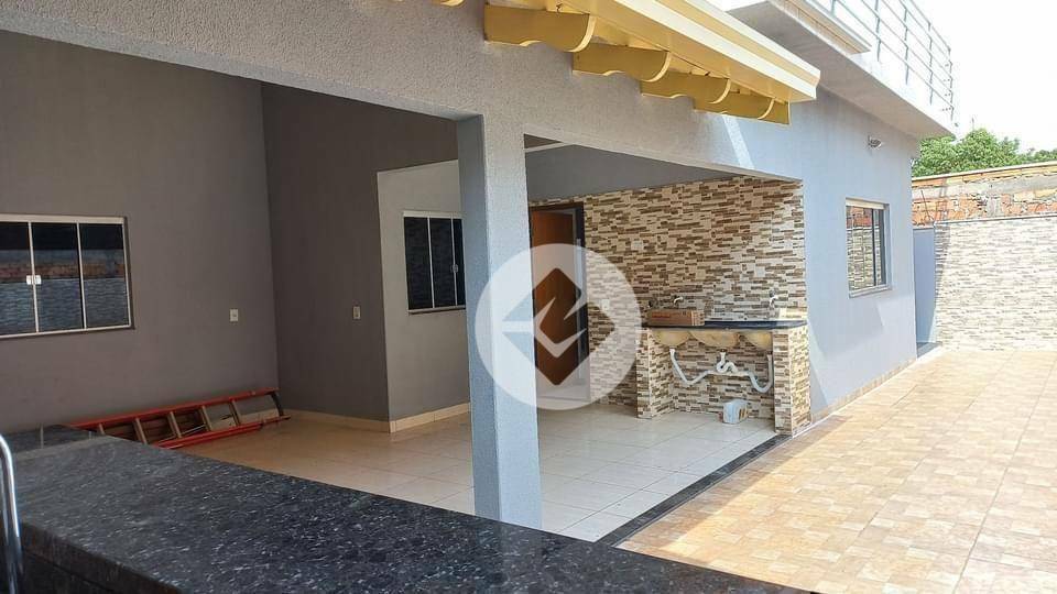 Casa à venda com 3 quartos, 260m² - Foto 5