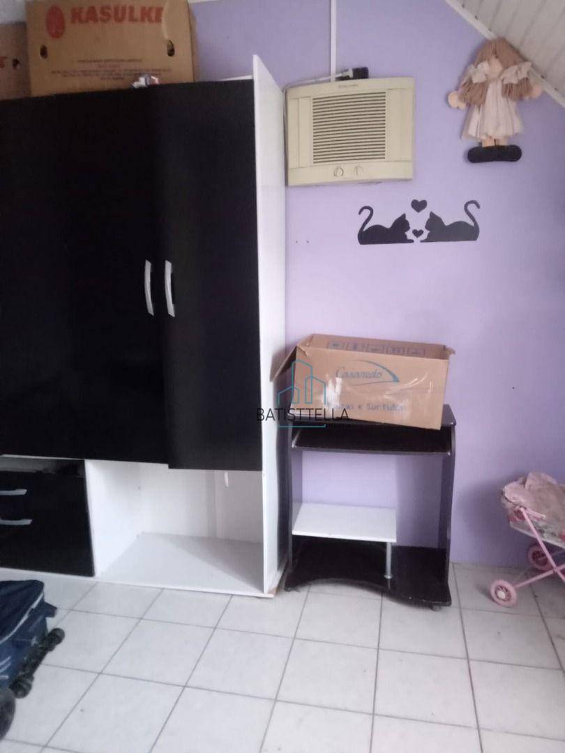 Sobrado à venda com 3 quartos, 80m² - Foto 2