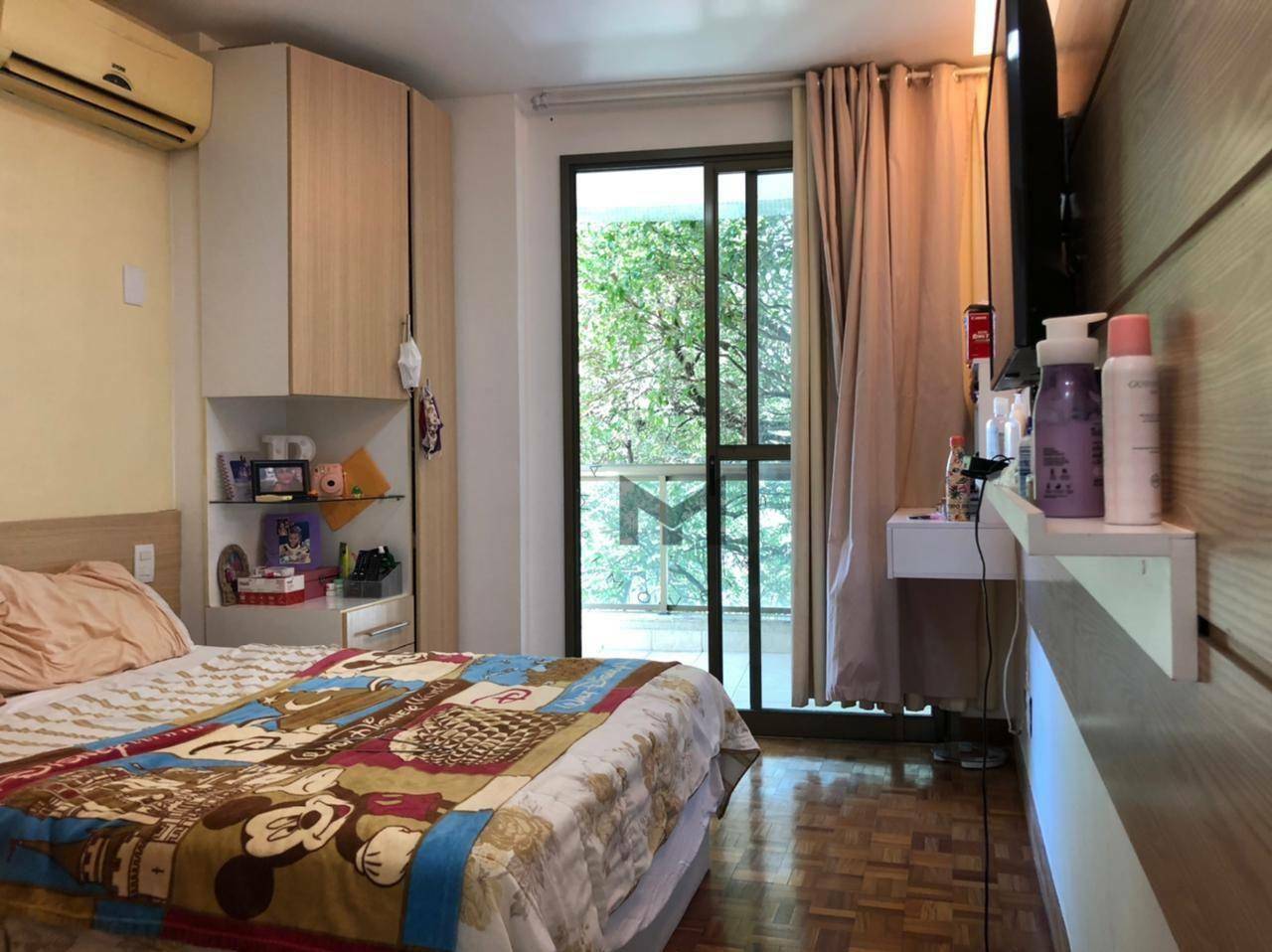 Apartamento à venda com 4 quartos, 160m² - Foto 16