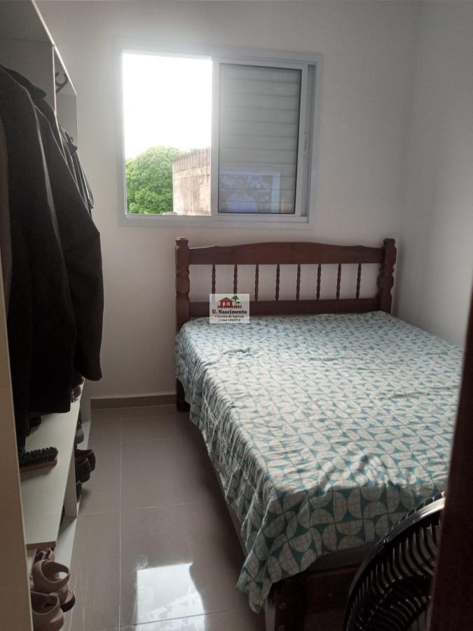 Apartamento à venda com 2 quartos, 44m² - Foto 13