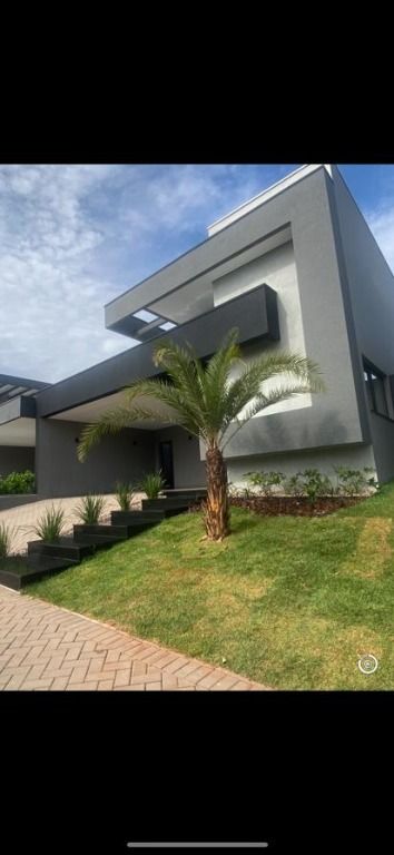 Casa de Condomínio à venda com 3 quartos, 225m² - Foto 2