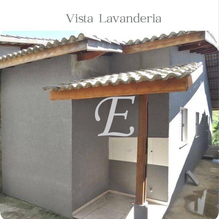 Casa à venda com 2 quartos, 60m² - Foto 17