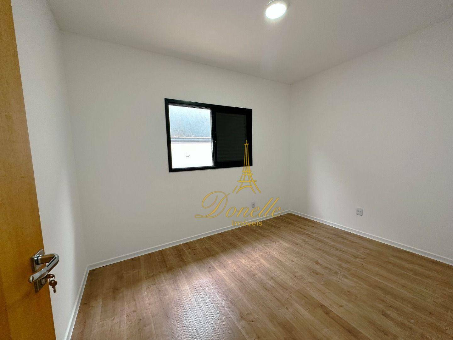 Casa à venda com 2 quartos, 70m² - Foto 42