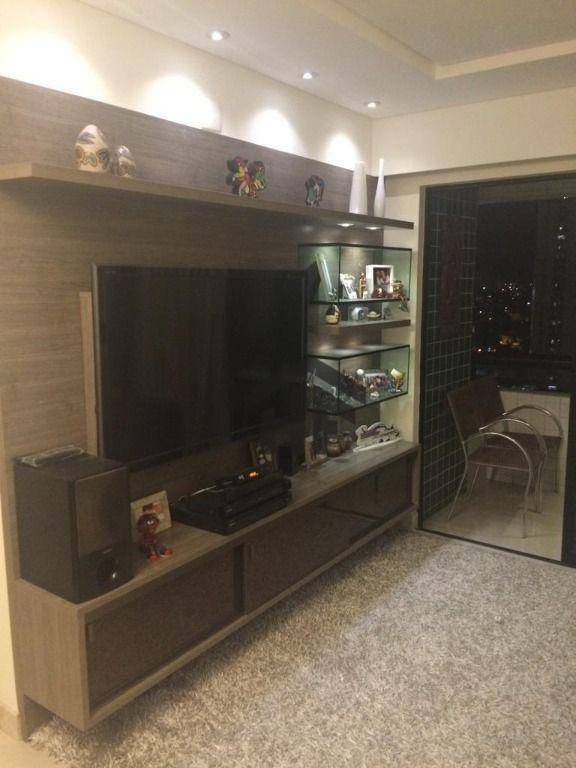 Apartamento à venda com 3 quartos, 83m² - Foto 1