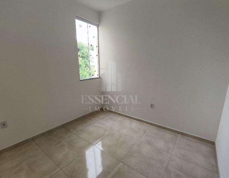 Casa à venda com 2 quartos, 150m² - Foto 10